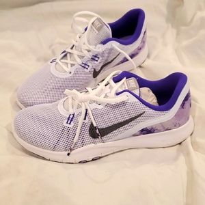 Nike flex trainer purple